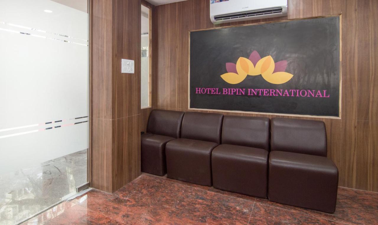 Treebo Trend Bipin International Hotel Lucknow Exterior photo